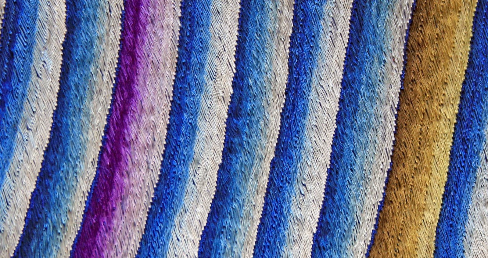 Vertical water (i)